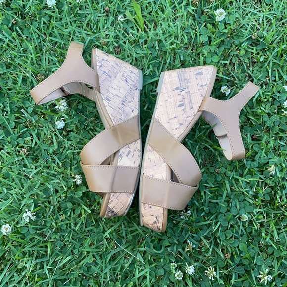 mudd heels - Picture 2 of 3